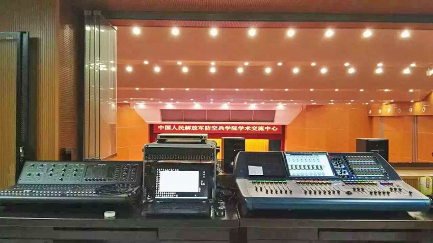 ��ý�w���h���