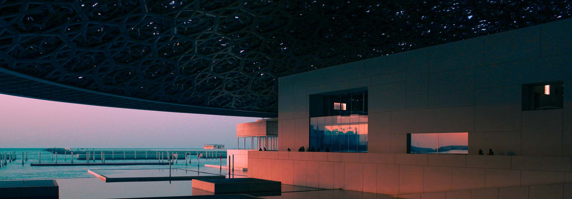 10����m׷�����Ʒ�|